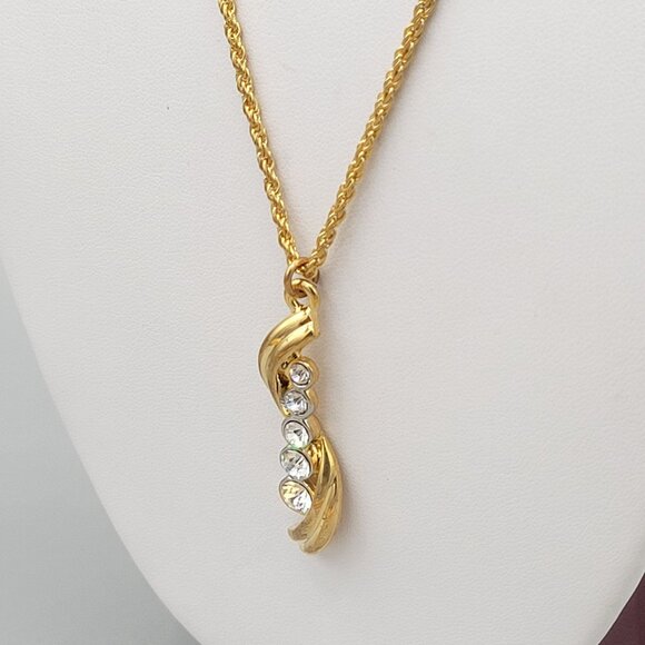 S Curve Pendant Necklace With Five CZ Cubic Zirconia 18" Gold Tone Chain - Picture 3 of 8